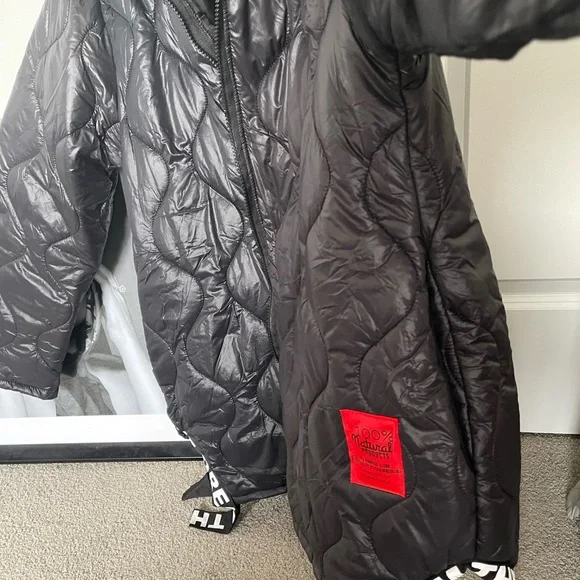 Waterproof black jacket - Picture 3 of 7